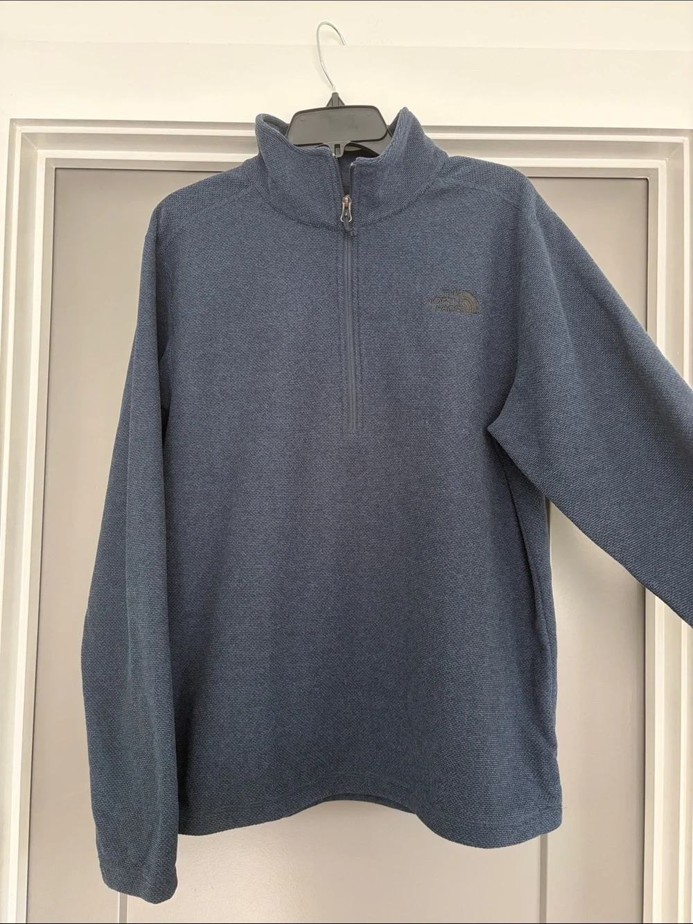 The North Face Men's Zip-Up Fleece Sweater in Navy